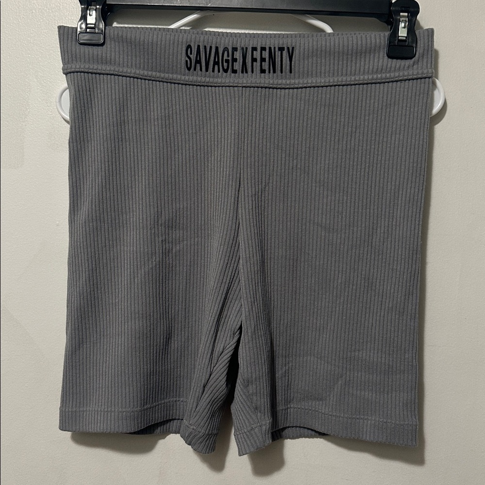 Savage x Fenty Essential Heavy Ribbed Biker Shorts Elastic Waist Sz XL